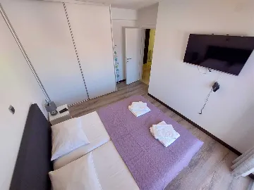 Vodice One-Bedroom Apartment with Balcony