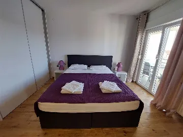 Vodice Studio Apartment with Balcony for 2