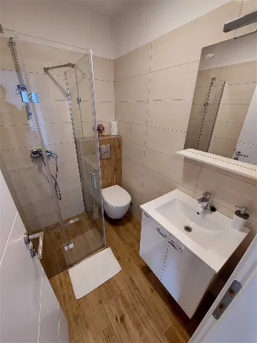 Vodice Studio Apartment with Balcony for 2