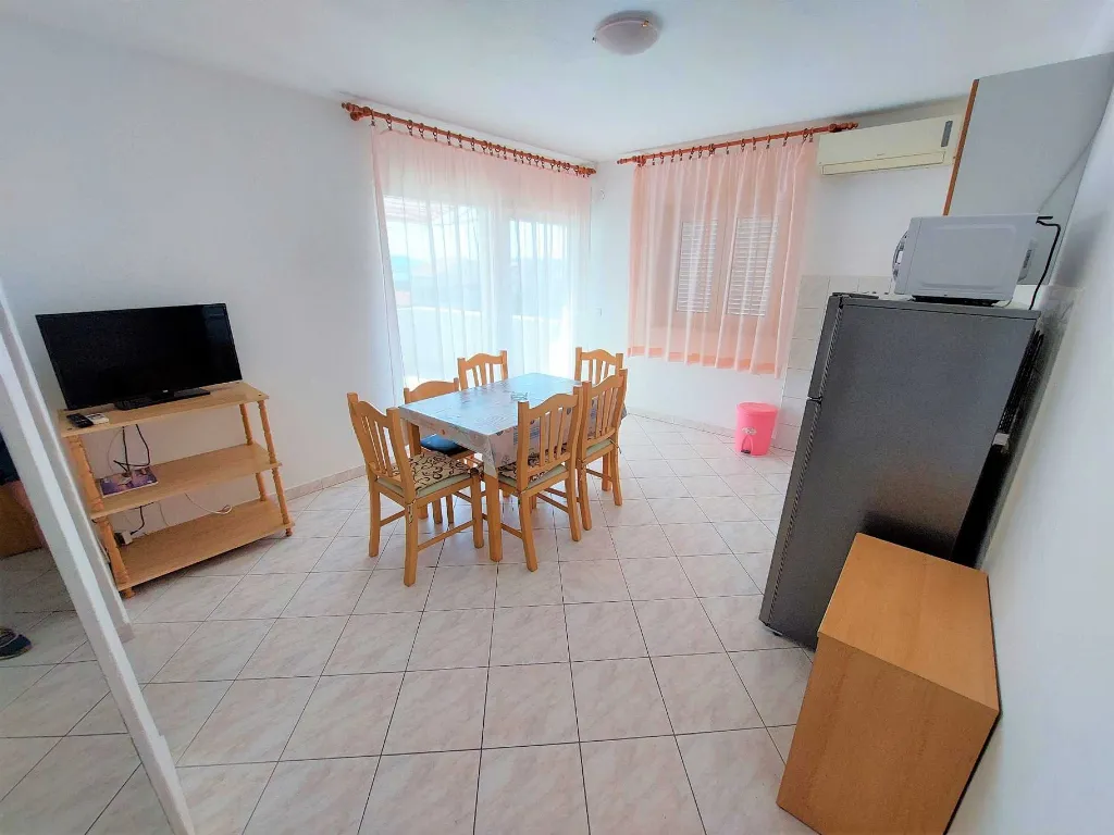 2-Bedroom Apartment in Srima, Vodice (Up to 5)