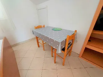 Top-Floor Studio Apartment in Srima, Vodice