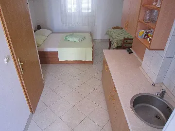 Top-Floor Studio Apartment in Srima, Vodice