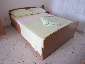 Top-Floor Studio Apartment in Srima, Vodice