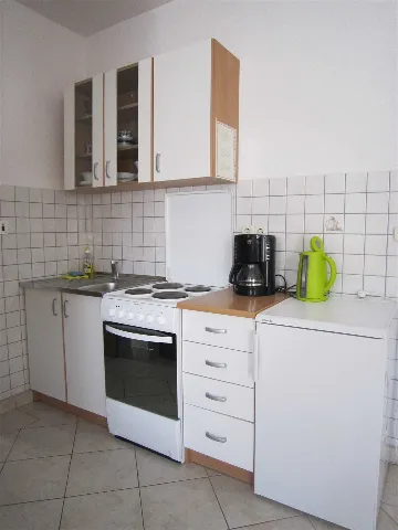 Vodice 2-Bedroom Apartment for Up to 5 Guests