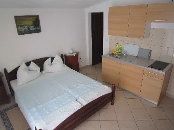 Vodice Studio Apartment for 2 with Balcony