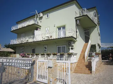 Vodice Studio Apartment for 2 with Balcony