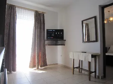 2-Bedroom Apartment in Vodice for Up to 4