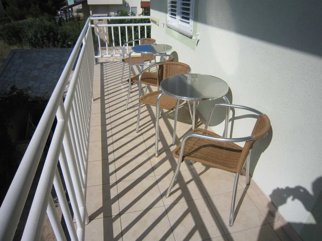 2-Bedroom Apartment in Vodice for Up to 4