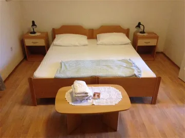 Primošten 1-Bedroom Apartment for up to 3