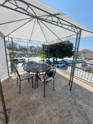 Two-Bedroom Apartment in Primošten for Up to 5