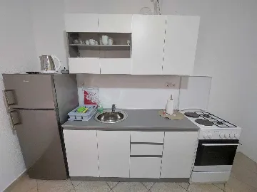 Two-Bedroom Apartment in Primošten for Up to 5