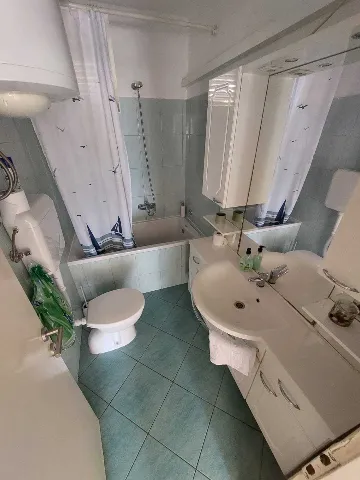 Two-Bedroom Apartment in Primošten for Up to 5