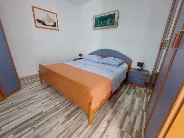 Two-Bedroom Apartment in Primošten for Up to 5