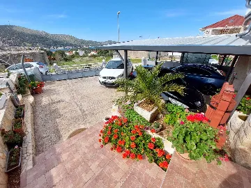 3-Bedroom Apartment in Grebaštica for 6 Guests