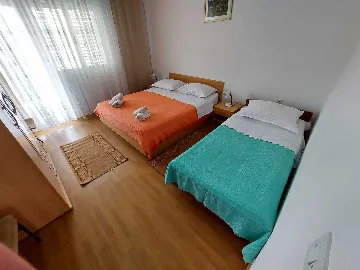 3-Bedroom Apartment in Grebaštica for 6 Guests