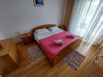 3-Bedroom Apartment in Grebaštica for 6 Guests