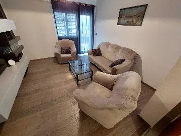 3-Bedroom Apartment in Grebaštica for 6 Guests