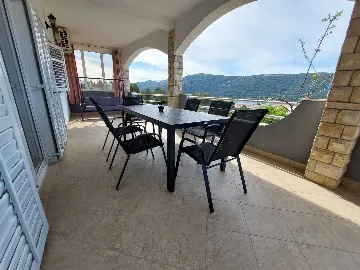 3-Bedroom Apartment in Grebaštica for 6 Guests