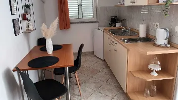 Vodice 1-Bedroom Apartment with Terrace