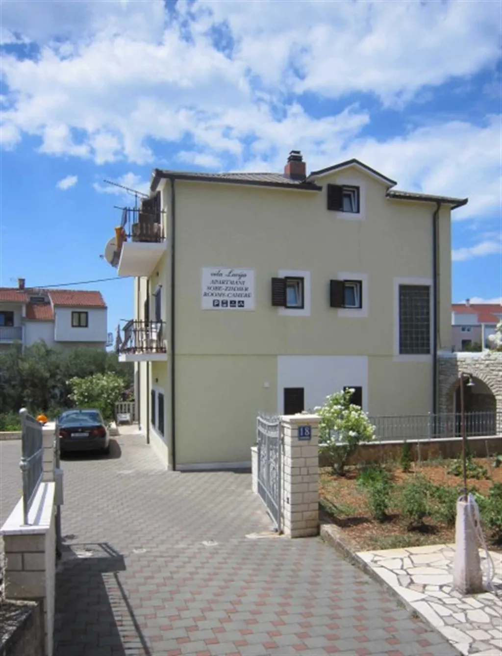 Air-Conditioned Room in Primošten for 2 Guests