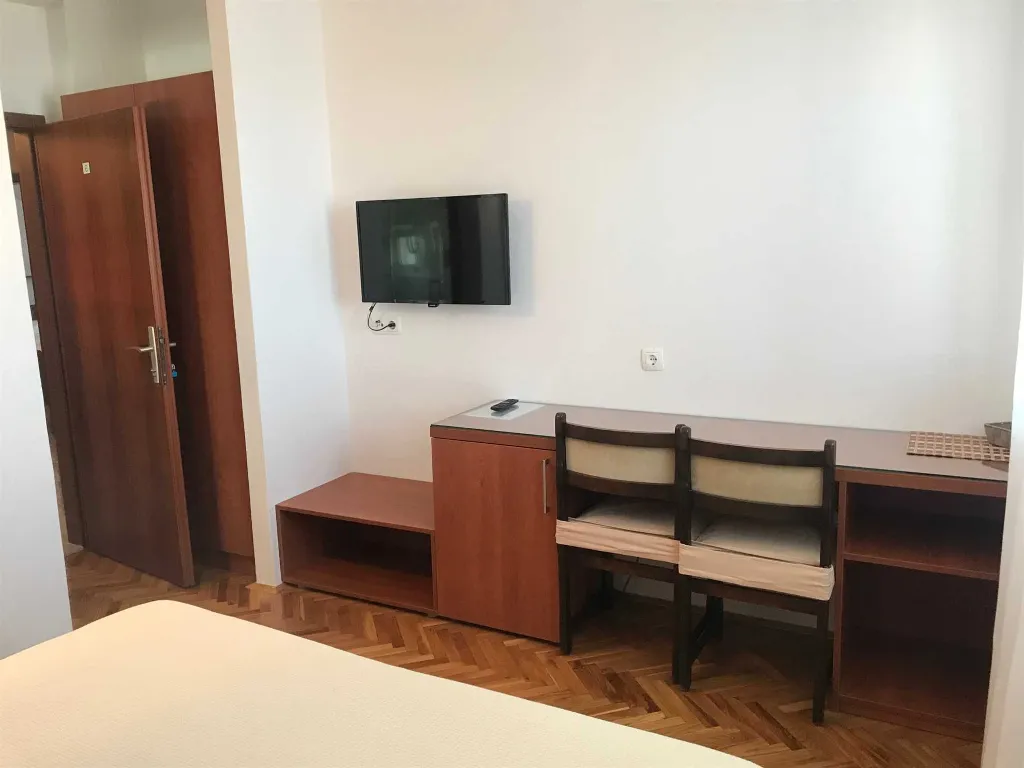Room for 2 in Primošten, 30 m to the beach