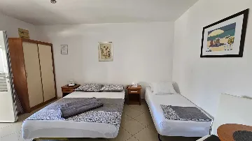 Studio Apartment in Primošten for 3 Guests