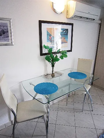 Primošten Studio Apartment for 3 Guests