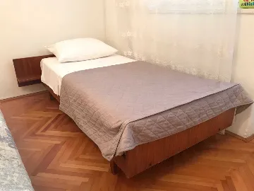 1-Bedroom Apartment in Primošten for Up to 3