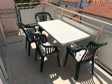 Penthouse Apartment Primošten with Terrace & Sea View