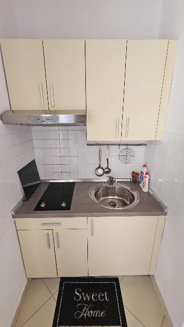 Primošten Studio Apartment for 3 with Terrace