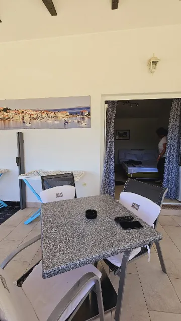 Primošten Studio Apartment for 3 with Terrace