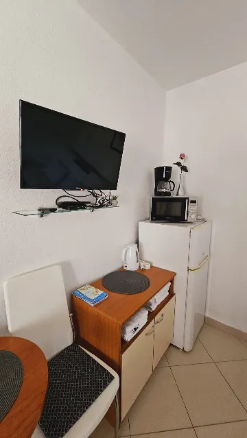 Primošten Studio Apartment for 3 with Terrace