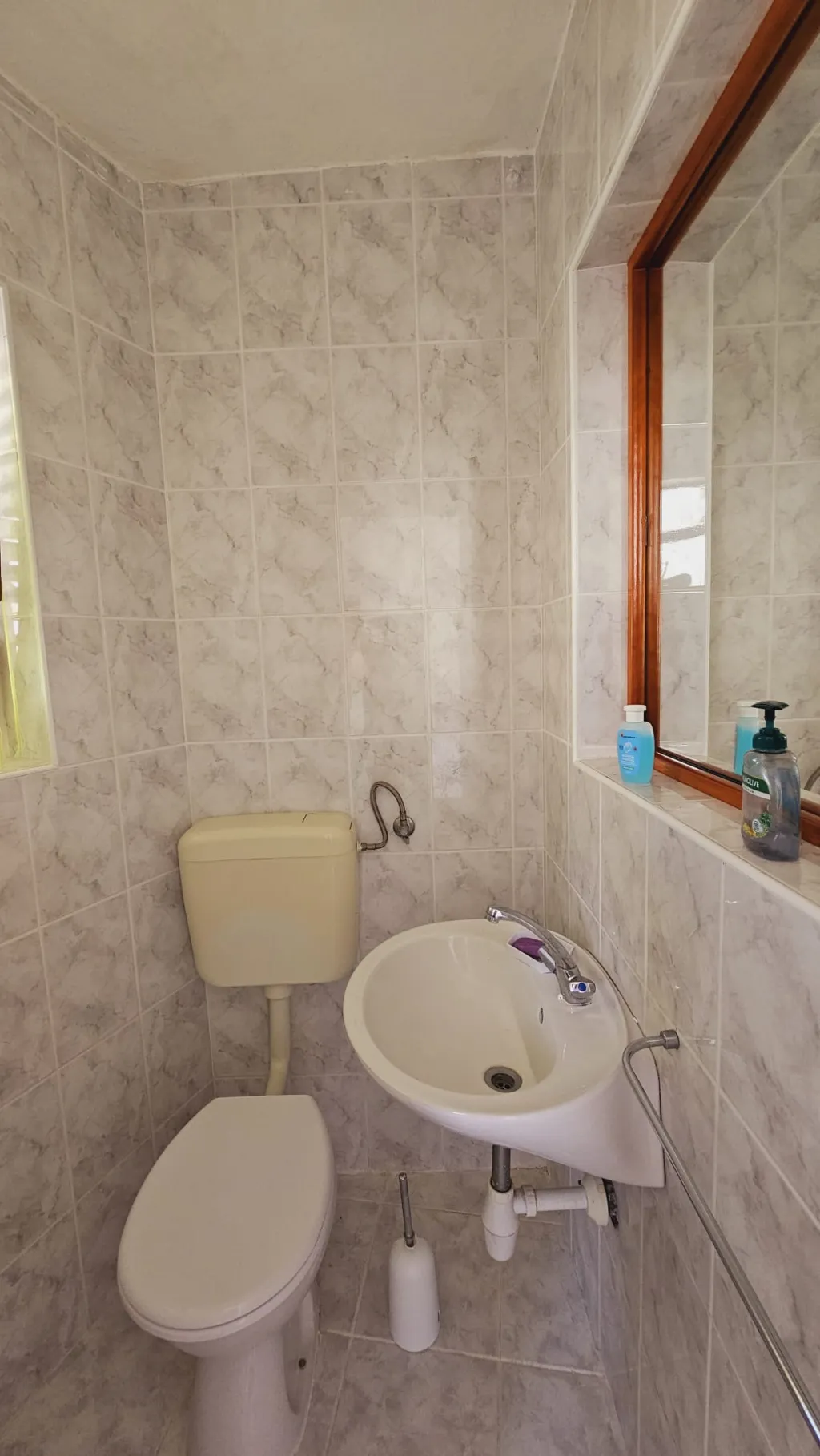 Primošten 3-Bedroom Apartment for 7 Guests