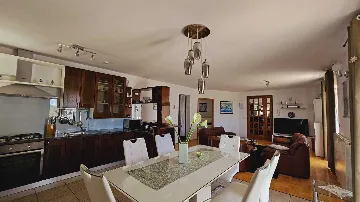 Primošten 3-Bedroom Apartment for 7 Guests