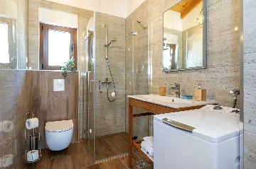 2-Bedroom Holiday House in Čista velika for 6