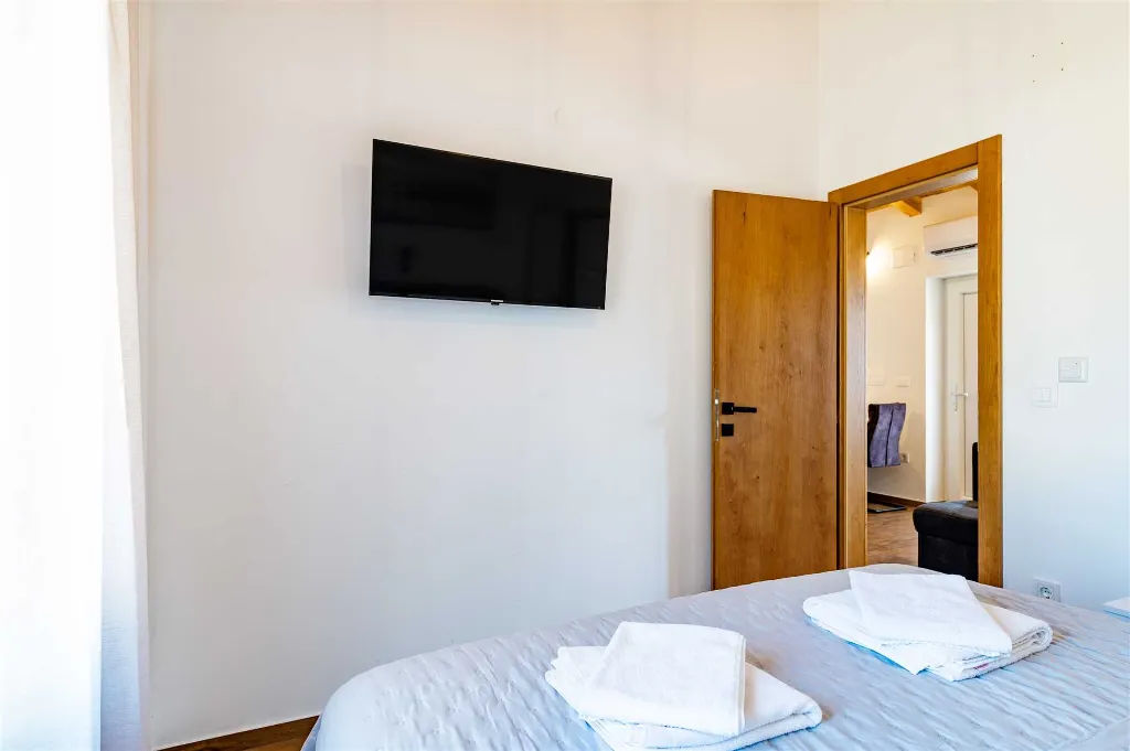 2-Bedroom Holiday House in Čista velika for 6