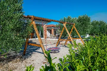 2-Bedroom Holiday House in Čista velika for 6