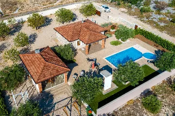 2-Bedroom Holiday House in Čista velika for 6