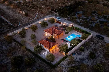 2-Bedroom Holiday House in Čista velika for 6