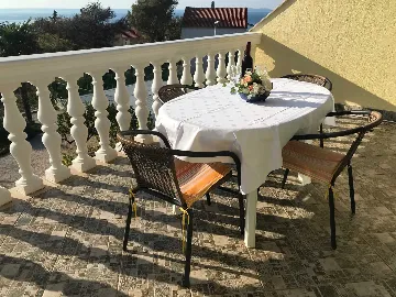 1-Bedroom Apartment with Sea View in Primošten