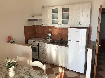 Apartment with Sea-View Terrace in Primošten