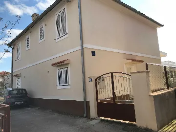 One-Bedroom Apartment in Zablaće for Up to 3