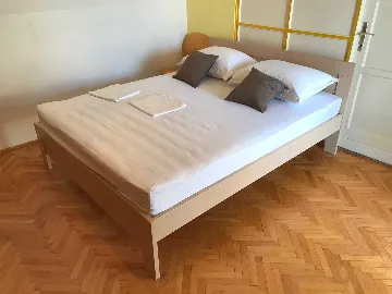 3-Bedroom Apartment in Primošten for Up to 7