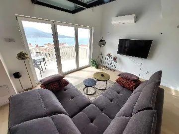 Duplex Penthouse Apartment in Primošten for 4