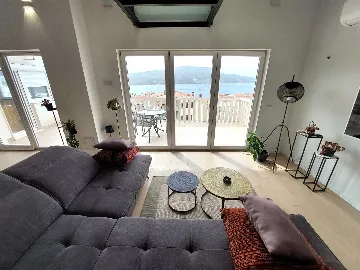Duplex Penthouse Apartment in Primošten for 4