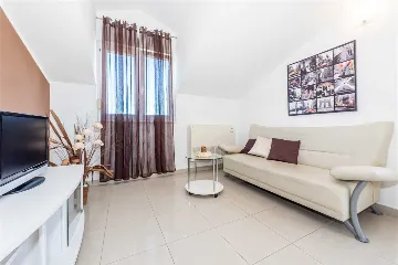 1-Bedroom Apartment in Vodice for up to 3