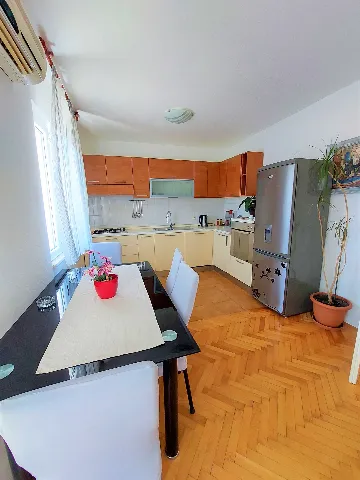 2-Bedroom Apartment in Primošten for 4 Guests