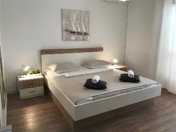 Vodice Room for 2 Guests, 100 m to the Beach