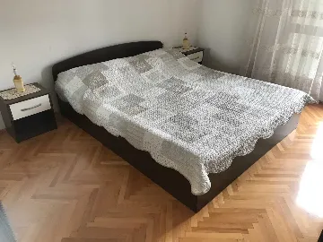 Primošten 4-Bedroom Apartment for Up to 8 Guests