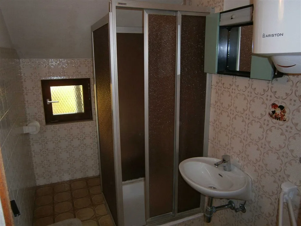 1-Bedroom Apartment for 4 Guests in Vodice